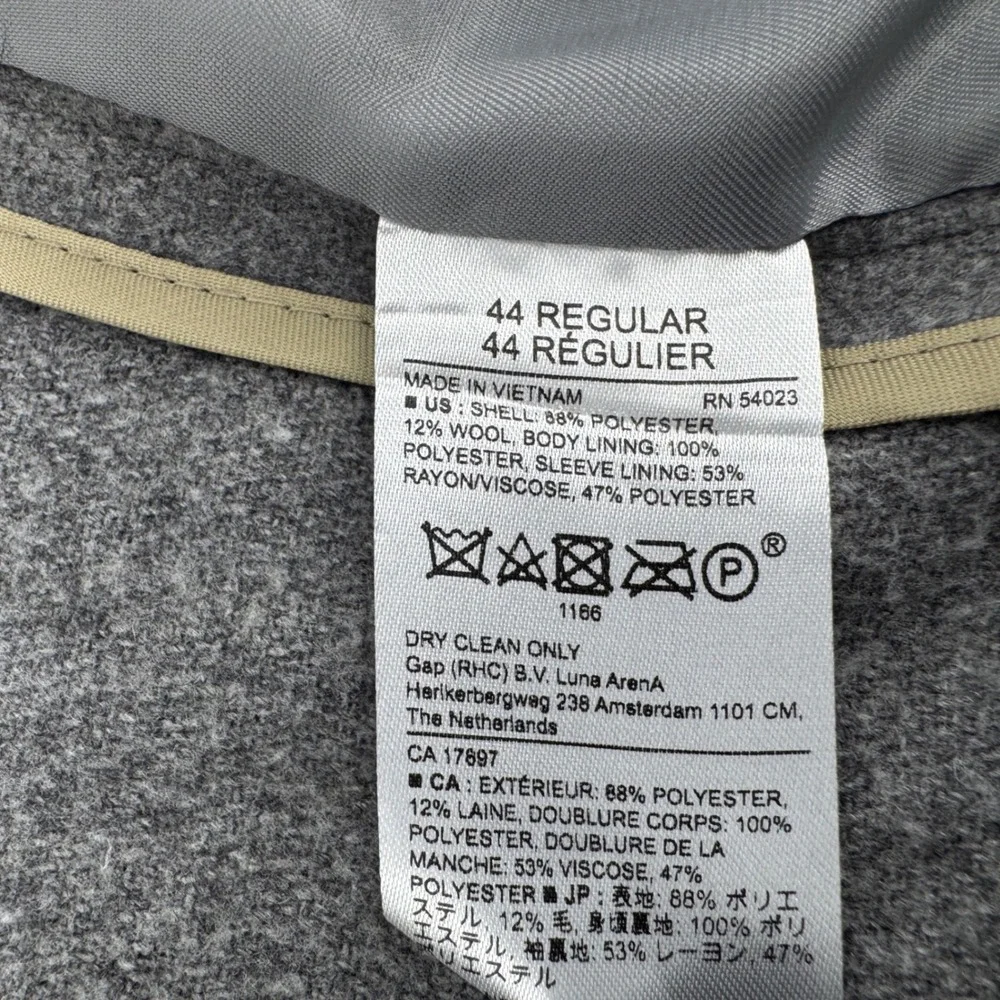 Banana Republic Mens 44R Grey Wool Blend Two Button Blazer Sport Coat Jacket